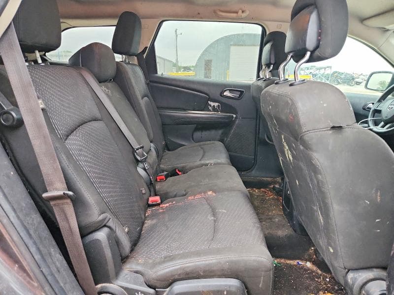 2020 DODGE JOURNEY SE 11
