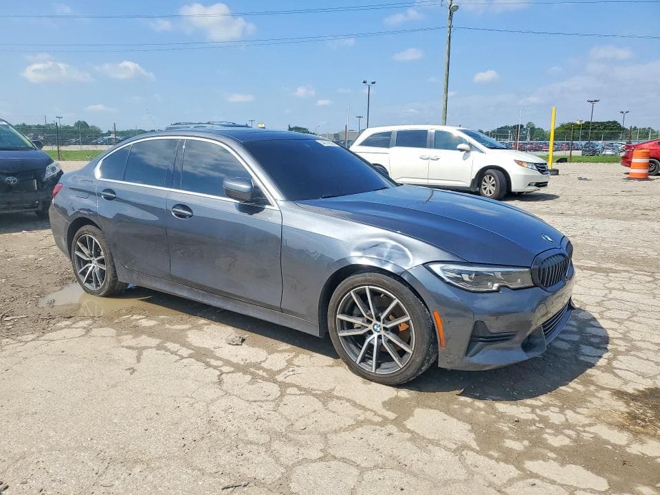 2021 BMW 330XI 4