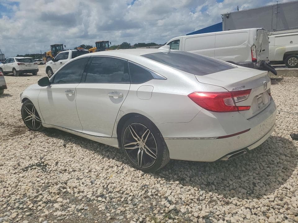 2022 HONDA ACCORD TOURING 2