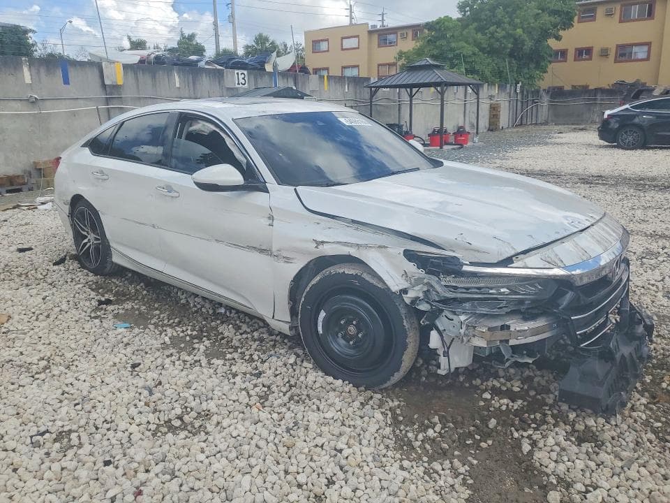 2022 HONDA ACCORD TOURING 4