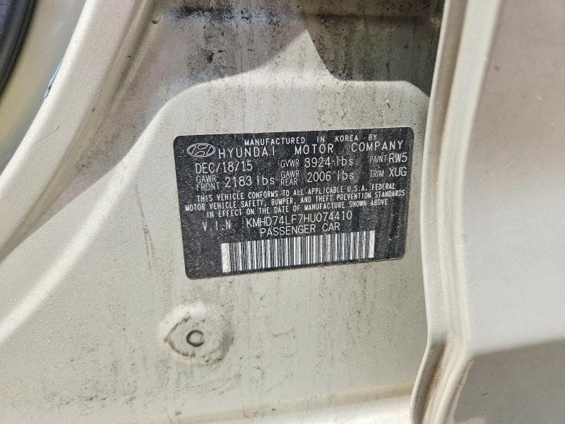 2017 HYUNDAI ELANTRA SE SE 12