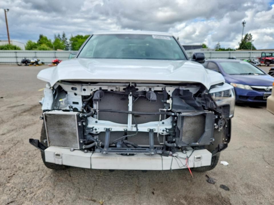 2025 TOYOTA TUNDRA LIMITED LIMITED 5