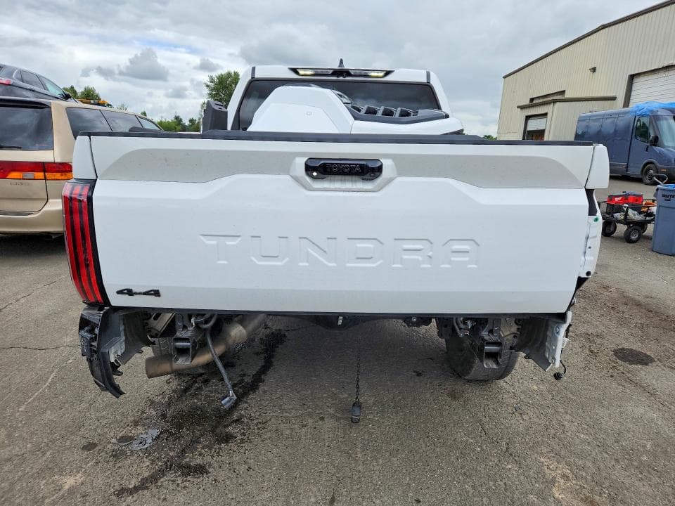 2025 TOYOTA TUNDRA LIMITED LIMITED 6