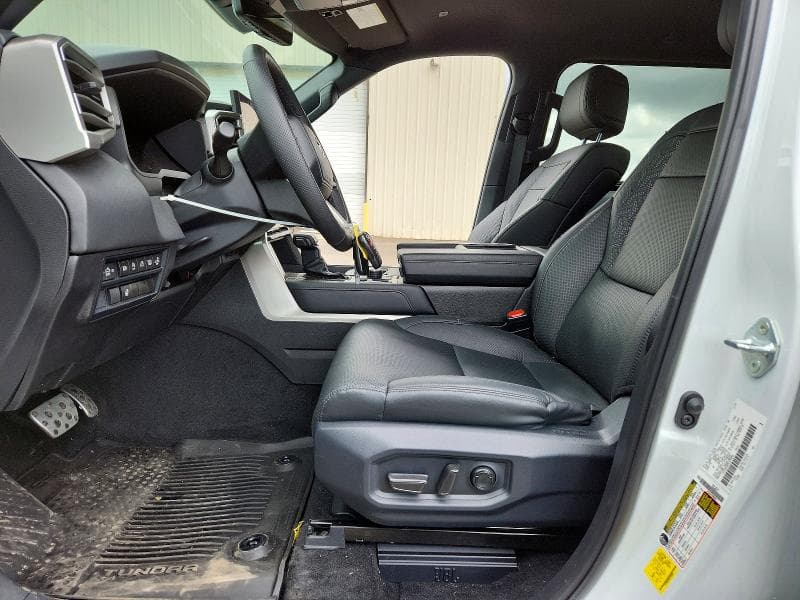 2025 TOYOTA TUNDRA LIMITED LIMITED 7