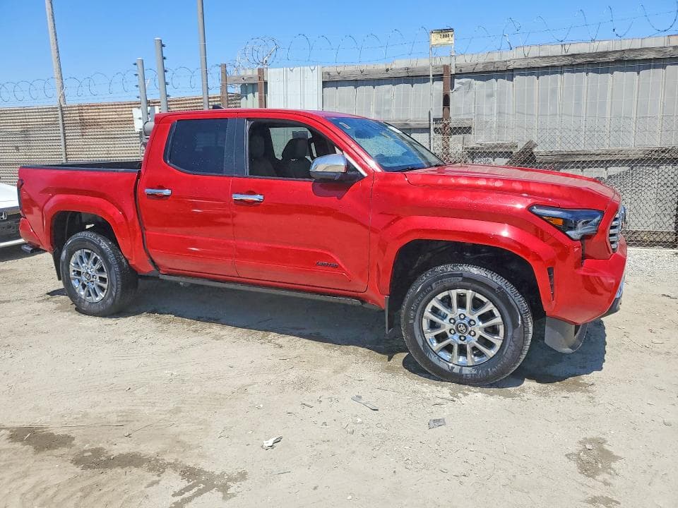 2025 TOYOTA TACOMA LIMITED 4