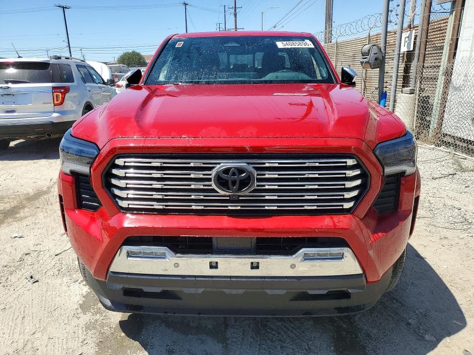 2025 TOYOTA TACOMA LIMITED 5