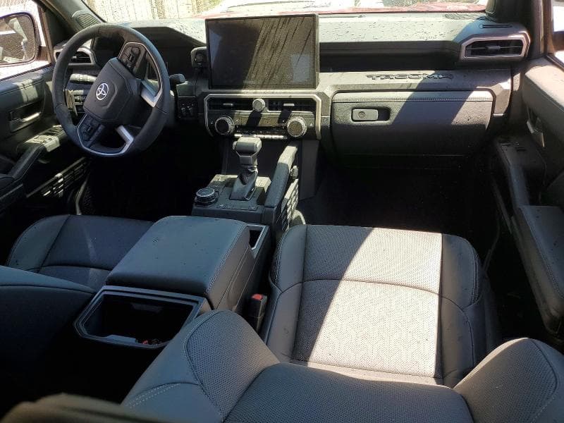 2025 TOYOTA TACOMA LIMITED 8