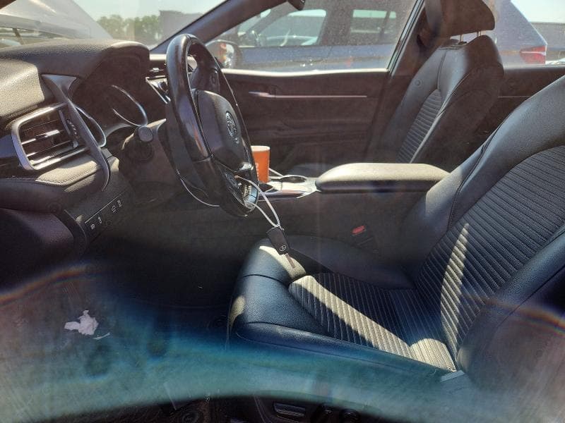 2019 TOYOTA CAMRY SE 7