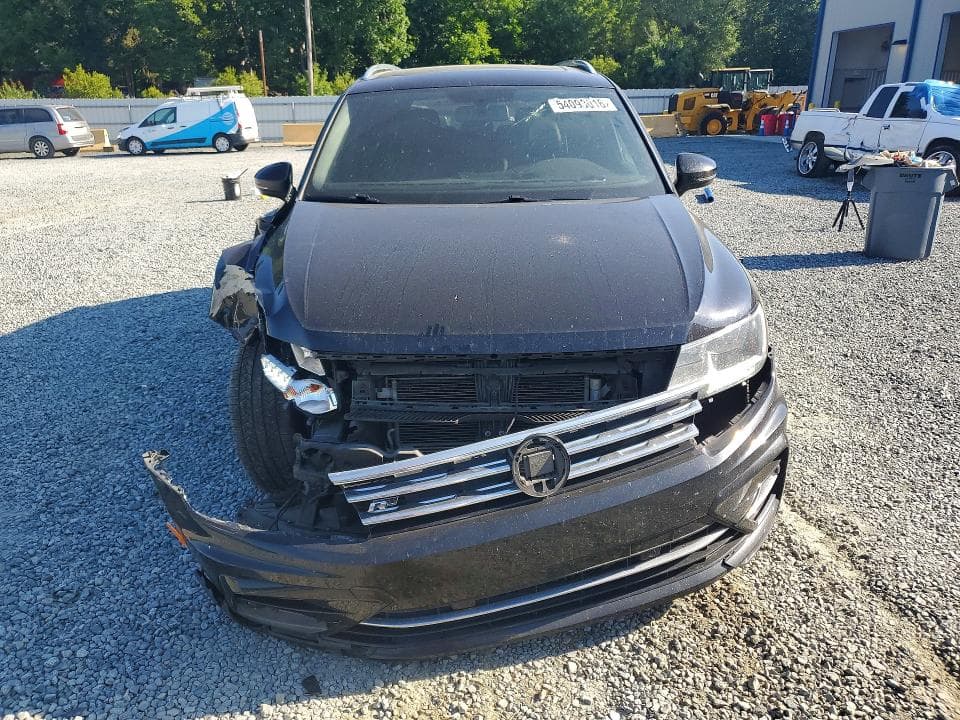 2019 VOLKSWAGEN TIGUAN SE 5