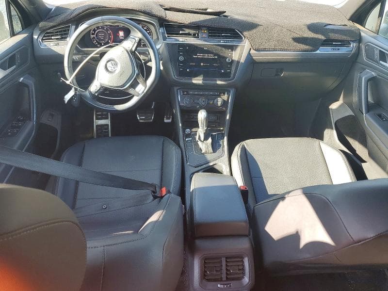 2019 VOLKSWAGEN TIGUAN SE 8