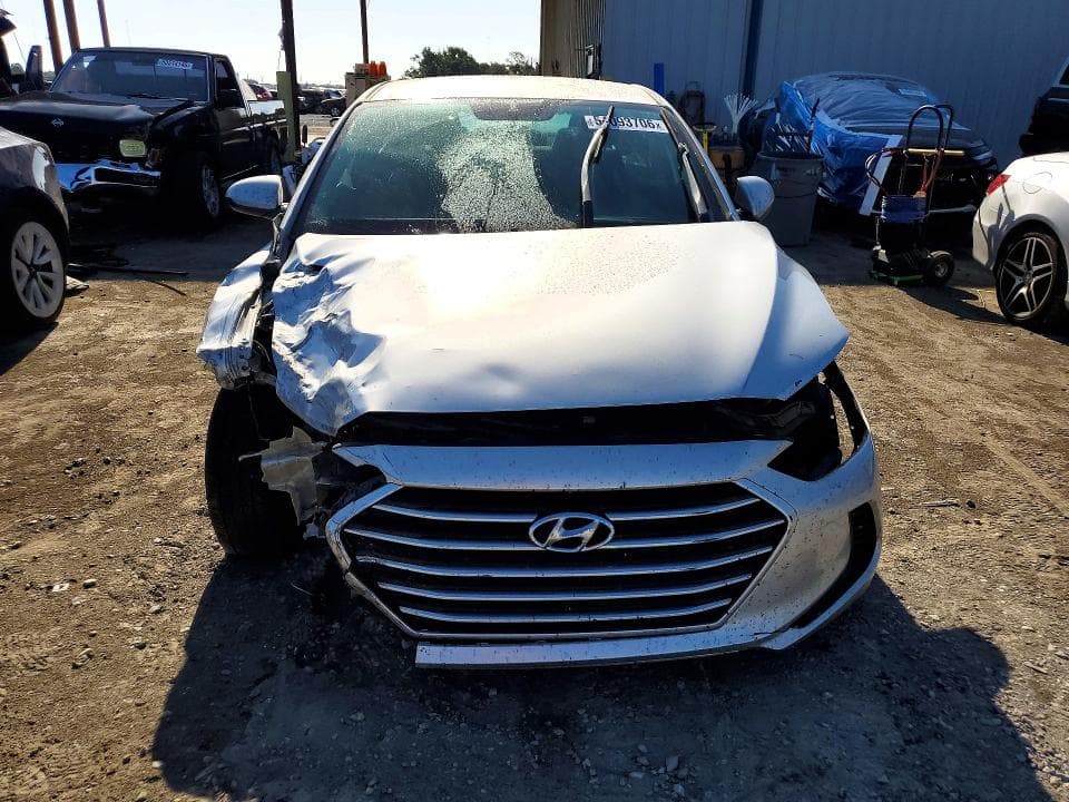2018 HYUNDAI ELANTRA SEL 5
