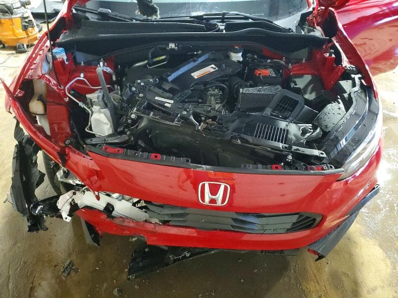 2025 HONDA HR-V SPORT 12