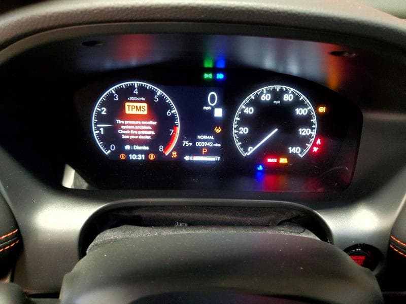 2025 HONDA HR-V SPORT 9
