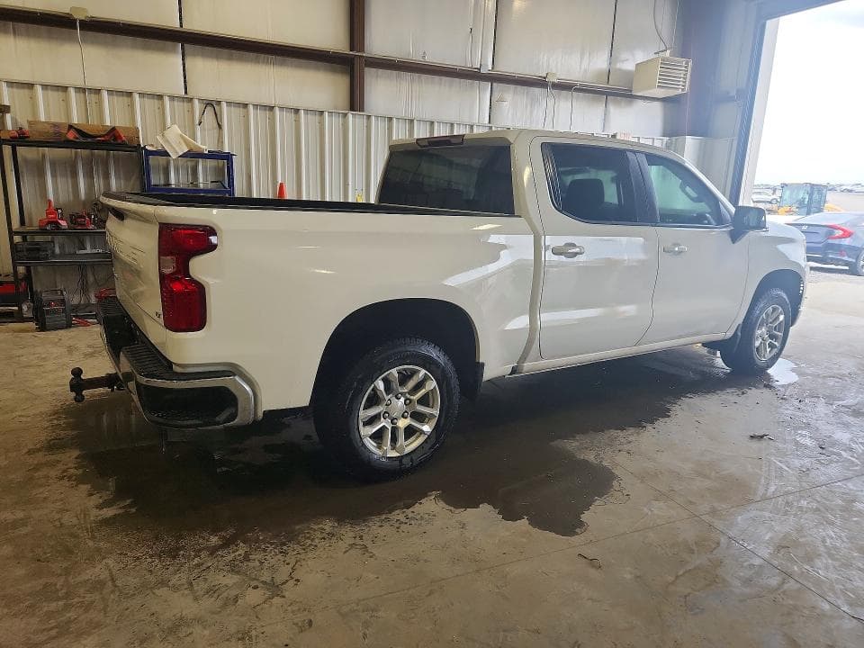 2024 CHEVROLET SILVERADO K1500 LT 3