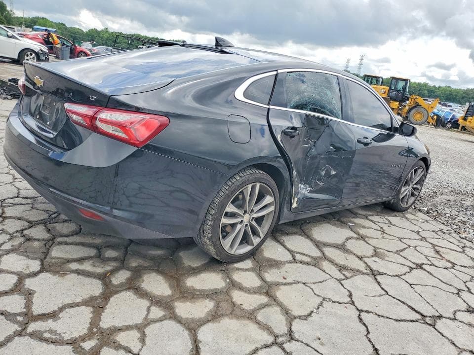 2022 CHEVROLET MALIBU LT 3