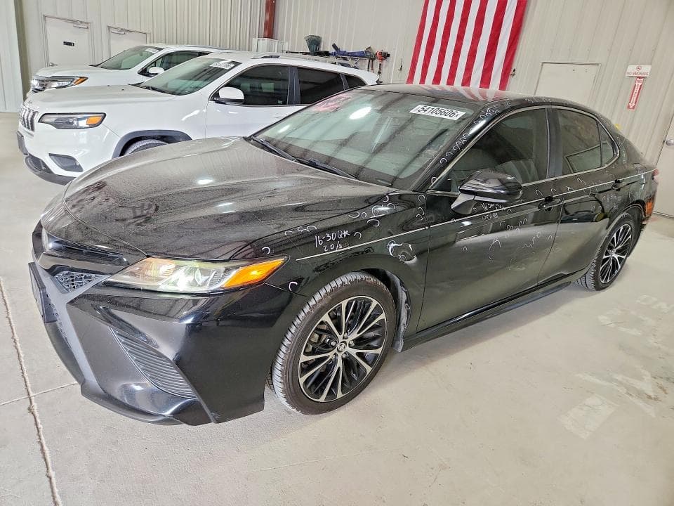 2020 TOYOTA CAMRY SE SE - 1