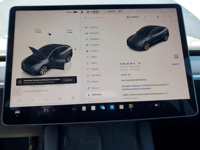 2023 TESLA MODEL Y 9