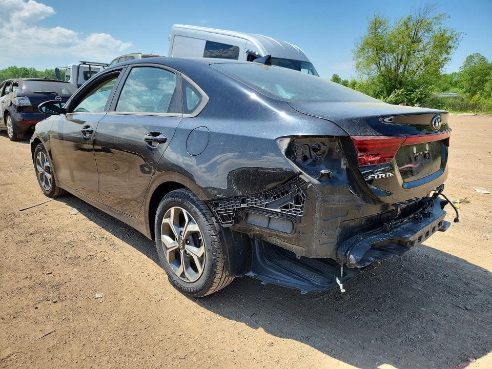 2019 KIA FORTE LXS 2