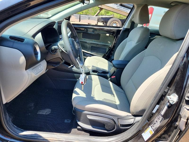 2019 KIA FORTE LXS 7