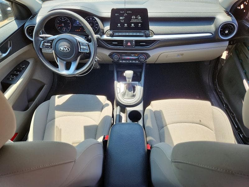 2019 KIA FORTE LXS 8