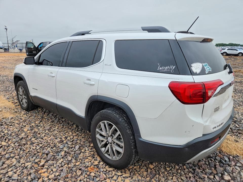 2017 GMC ACADIA SLE 2