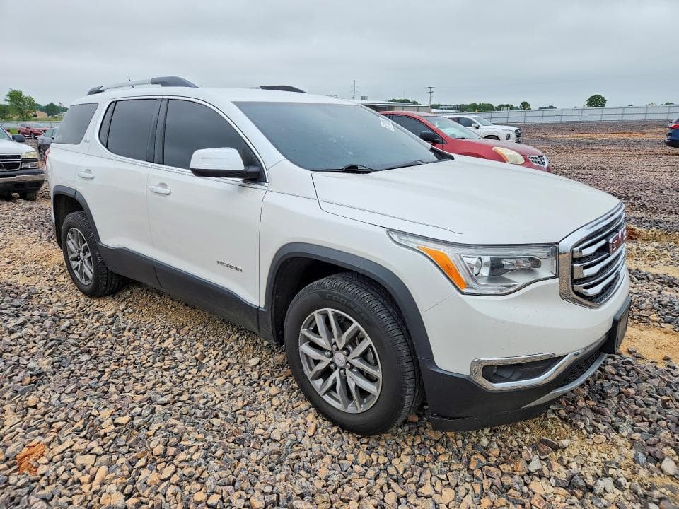 2017 GMC ACADIA SLE 4