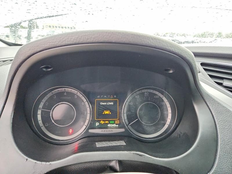 2017 HYUNDAI AZERA LIMITED LIMITED 9