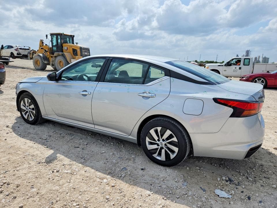 2024 NISSAN ALTIMA S S 2