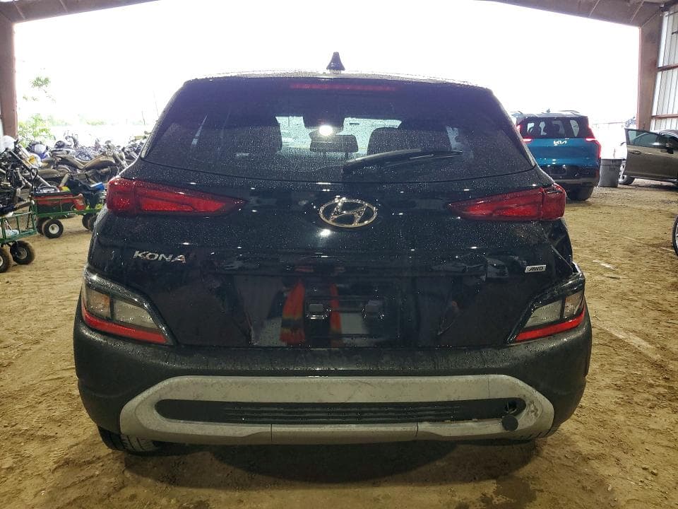 2023 HYUNDAI KONA SE 6