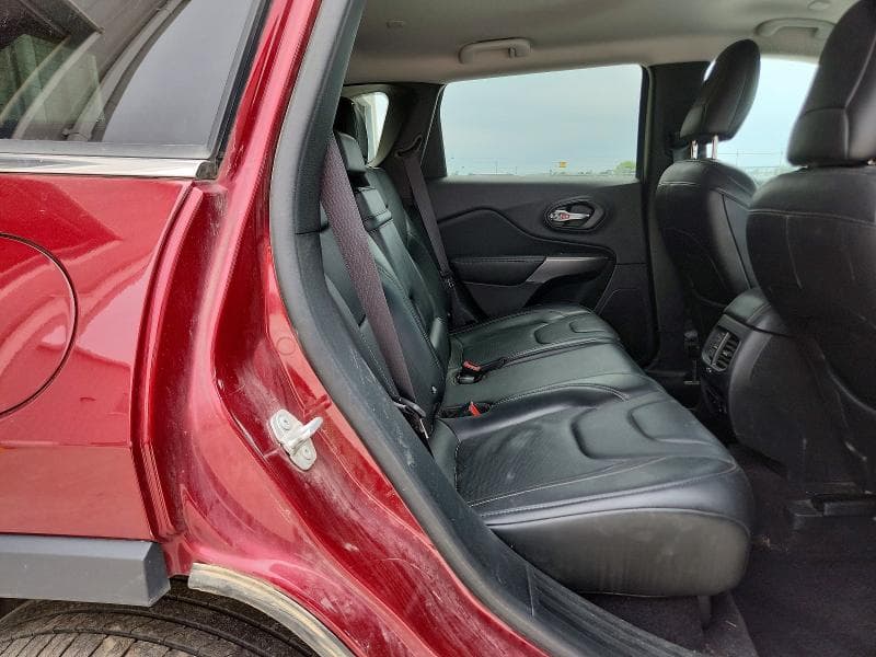 2019 JEEP CHEROKEE LIMITED 11