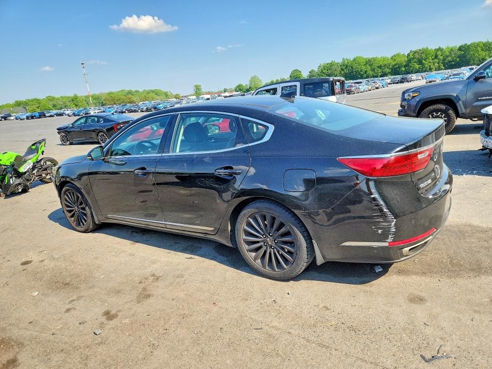 2018 KIA CADENZA PREMIUM 2