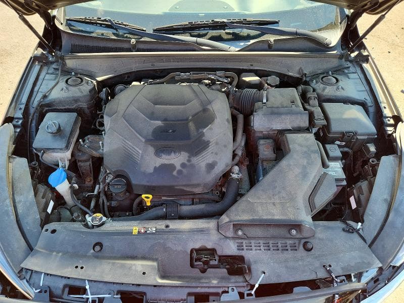 2018 KIA CADENZA PREMIUM 11