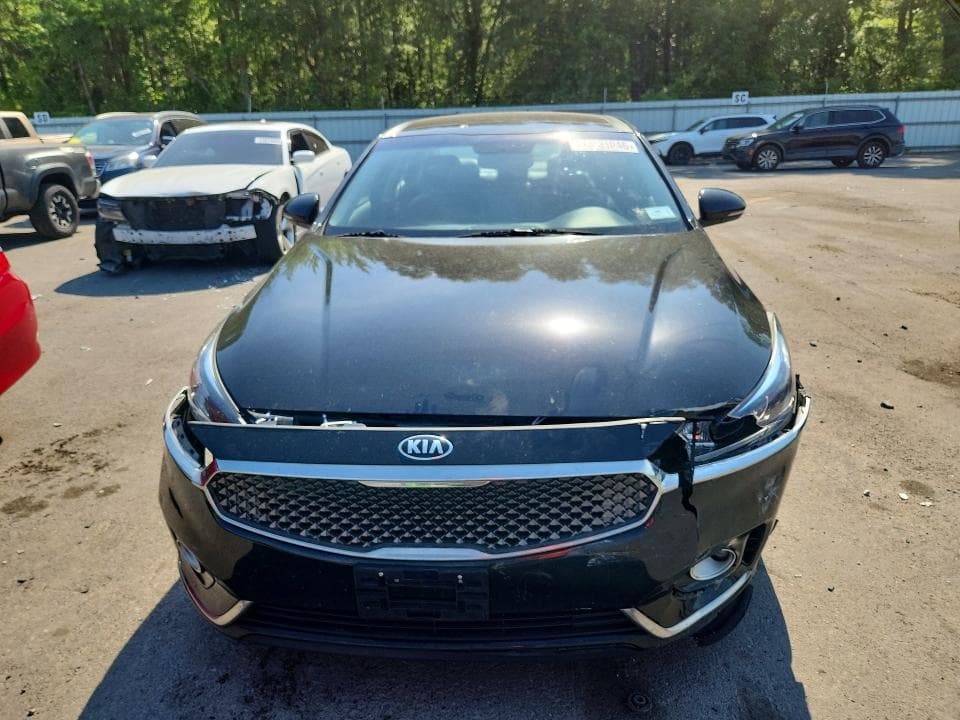 2018 KIA CADENZA PREMIUM 5