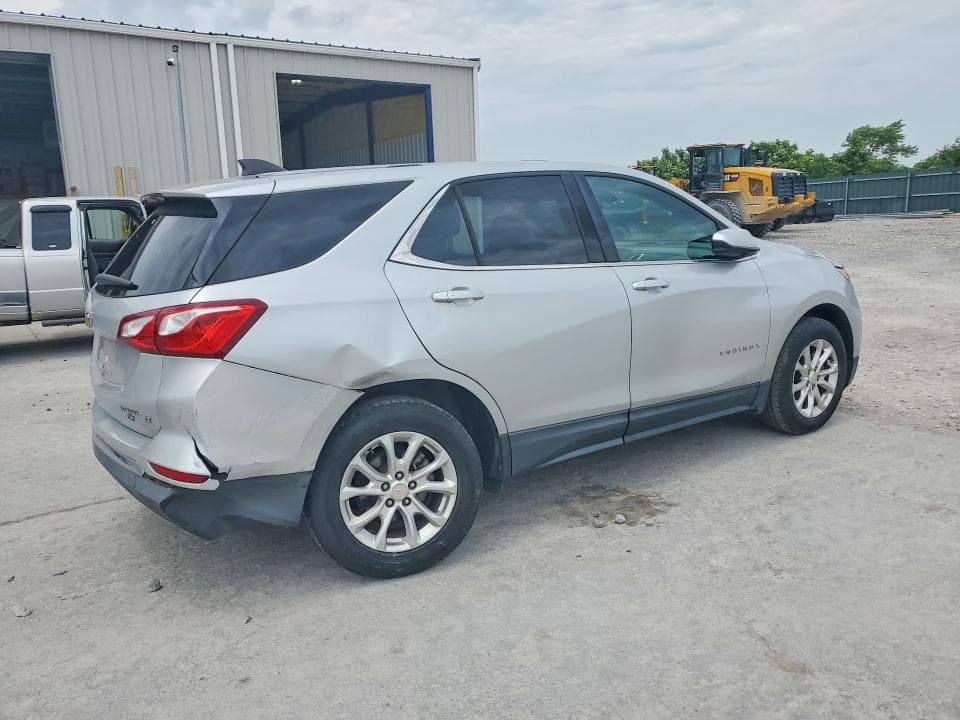 2018 CHEVROLET EQUINOX LT 3