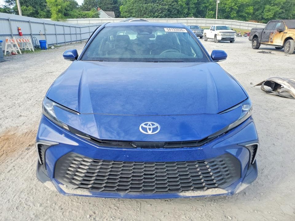 2026 TOYOTA CAMRY SE SE 5