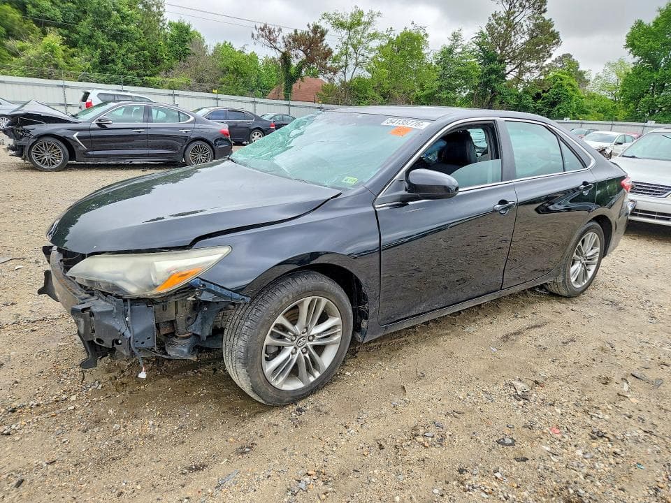 2017 TOYOTA CAMRY SE