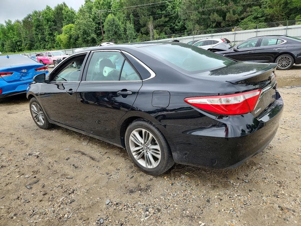 2017 TOYOTA CAMRY SE SE 2