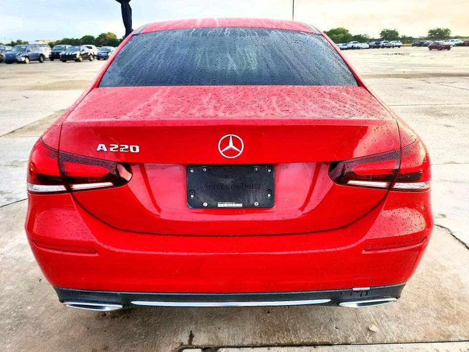 2019 MERCEDES-BENZ A 220 220 6