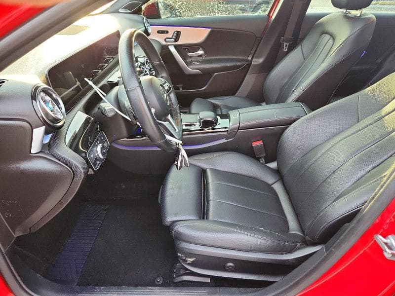 2019 MERCEDES-BENZ A 220 220 7