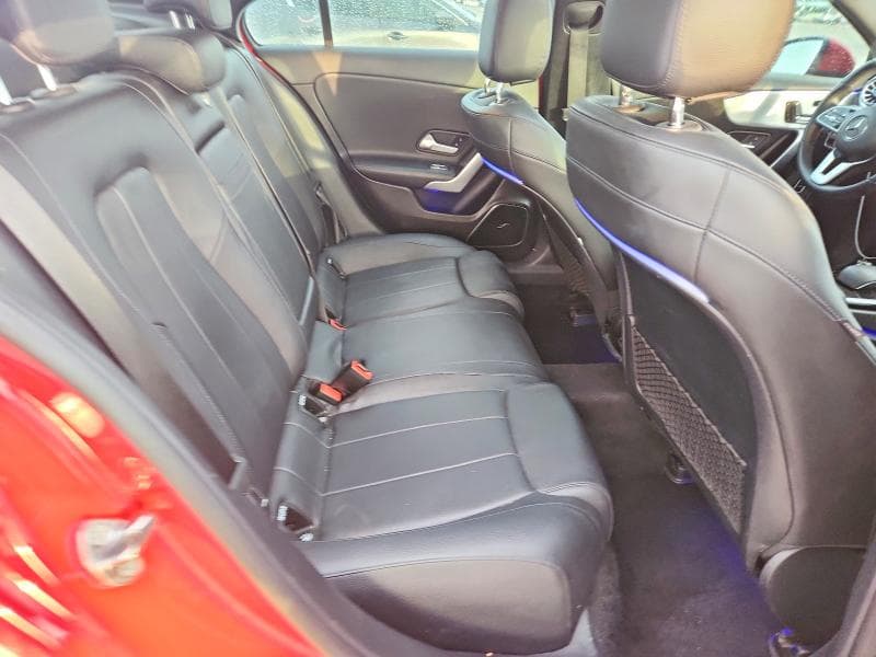 2019 MERCEDES-BENZ A 220 220 10