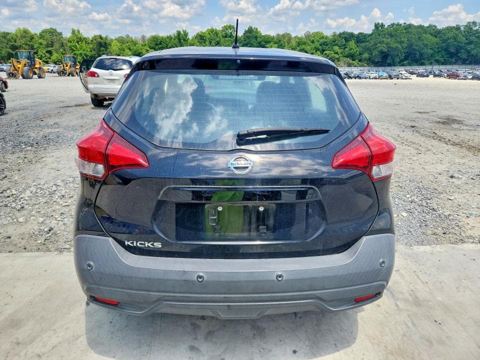 2020 NISSAN KICKS S 6