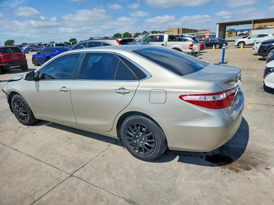 2017 TOYOTA CAMRY LE LE 2