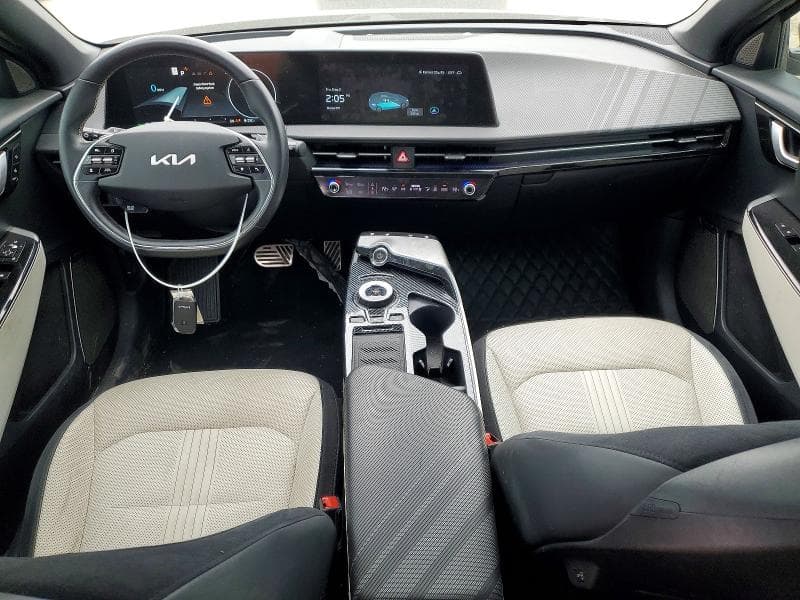 2023 KIA EV6 GT LINE 8