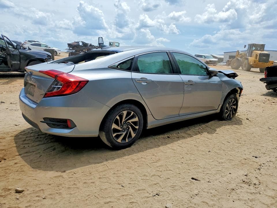 2017 HONDA CIVIC EX 3