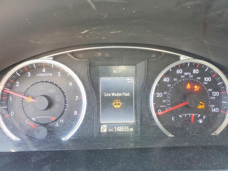 2017 TOYOTA CAMRY SE 9