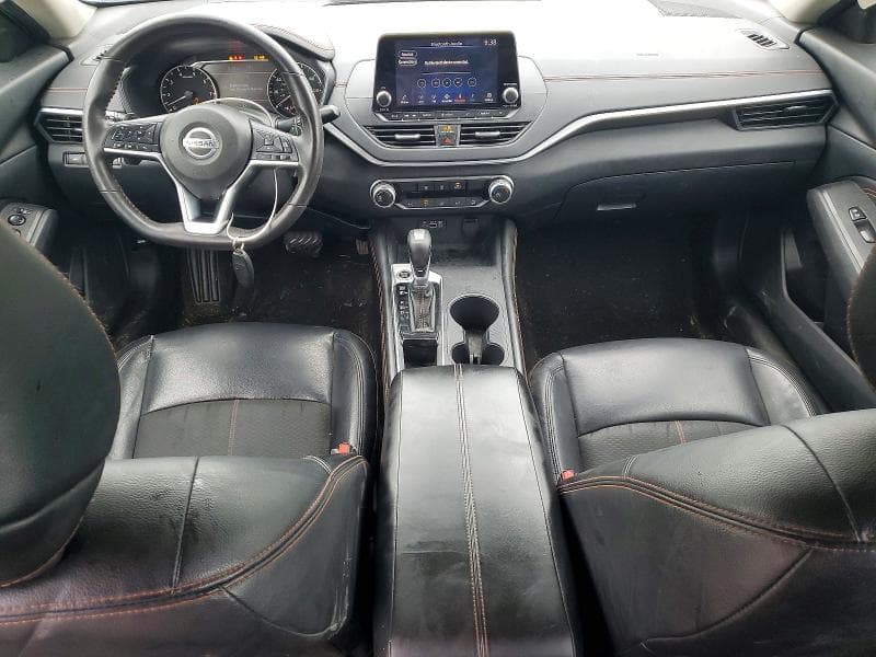 2022 NISSAN ALTIMA SR 8