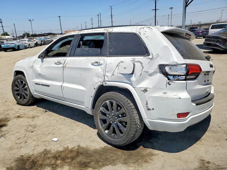 2018 JEEP GRAND CHEROKEE LAREDO 2