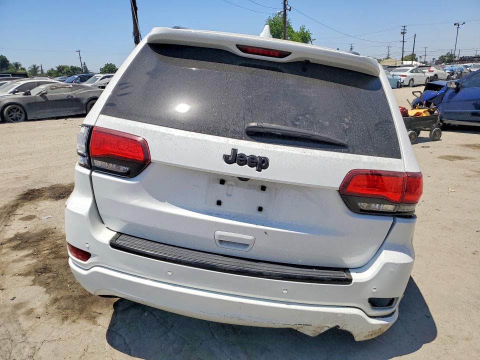 2018 JEEP GRAND CHEROKEE LAREDO 6