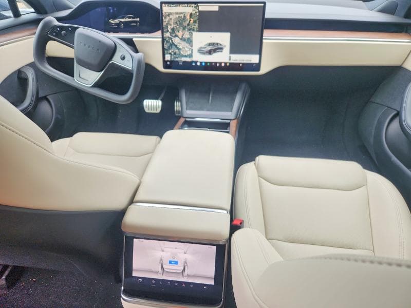 2021 TESLA MODEL S 8