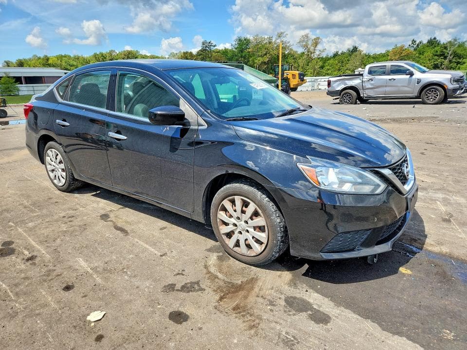 2018 NISSAN SENTRA S 4